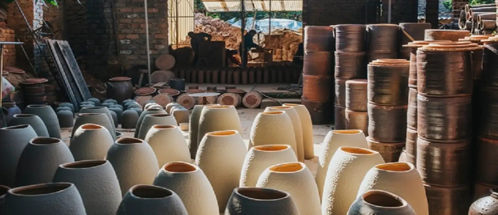 phu-lang-pottery-village-and-dai-bai-traditional