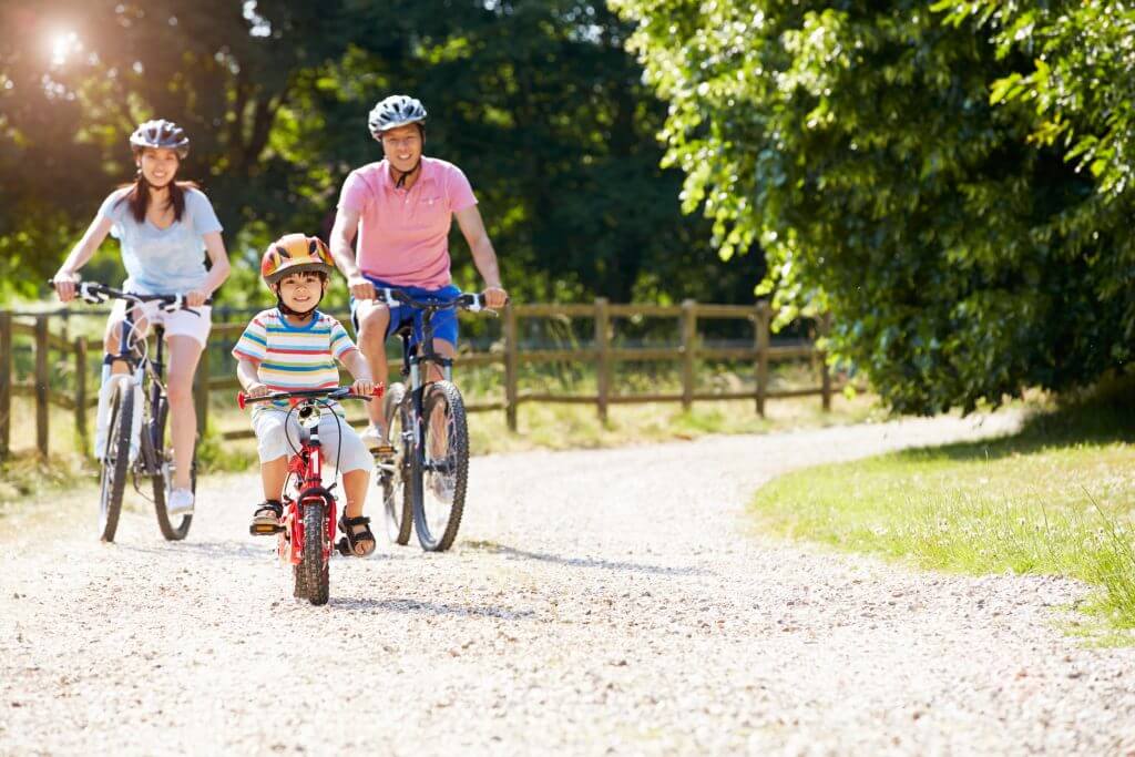 do-you-prefer-cycling-alone-or-with-friends