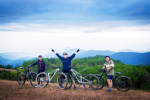 cycling in vietnam