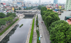 why-is-there-only-1-dedicated-bike-lane-in-all-of-hanoi