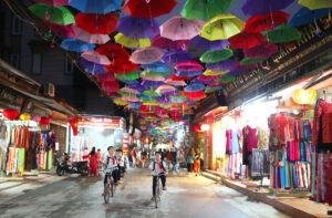 7 Tours to Experience Autumn in Hanoi 2024