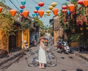 Cycling in the poetic landscape of Hoi An