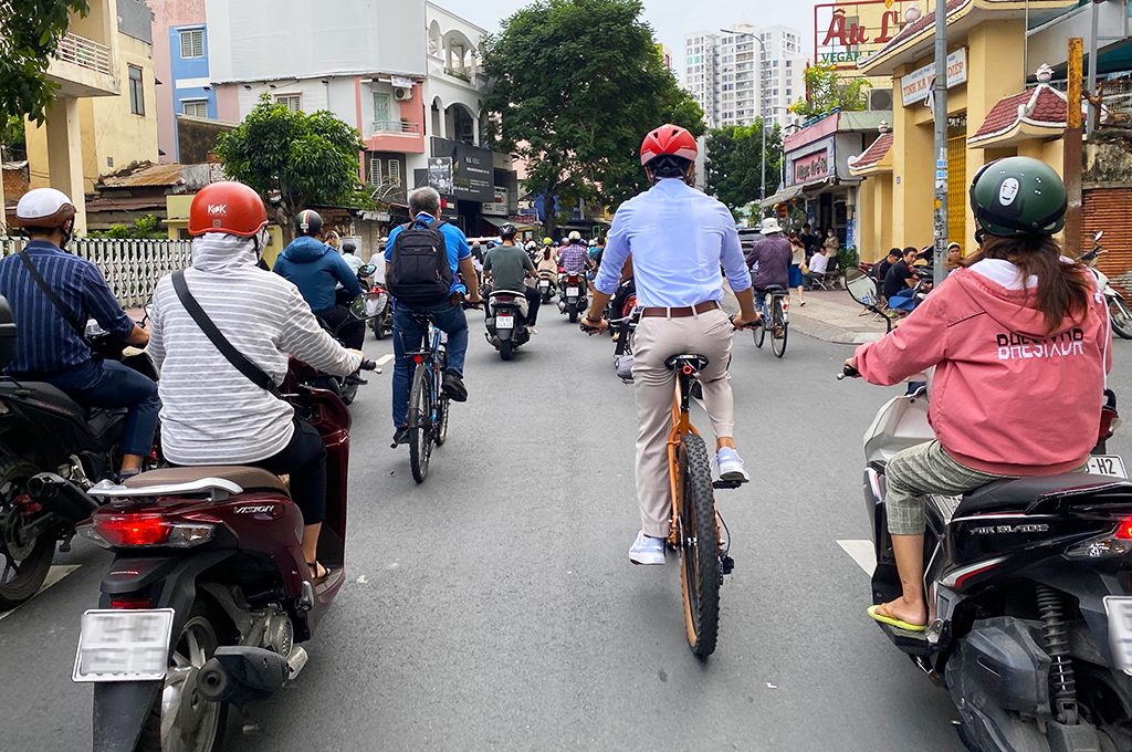 Cycling to Work: A Growing Trend in Vietnam