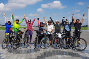 5 years cycling to work in Ho Chi Minh City: gains and losses