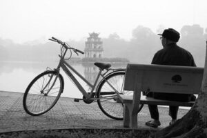 Some tourist destinations in Hanoi by bicycle in 2025